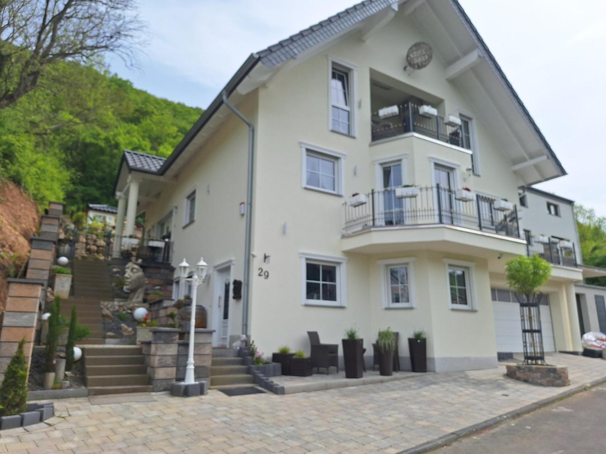 Appartement Moselburgblick *